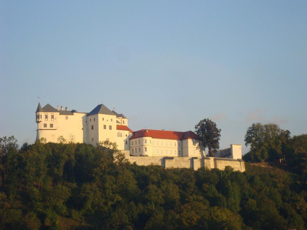 Penzion Majak Banská Bystrica Exteriér fotografie